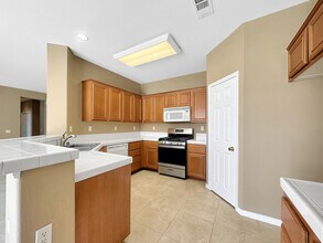 11693 Mountain Hawk Ln in Desert Hot Springs, CA - Building Photo - Building Photo