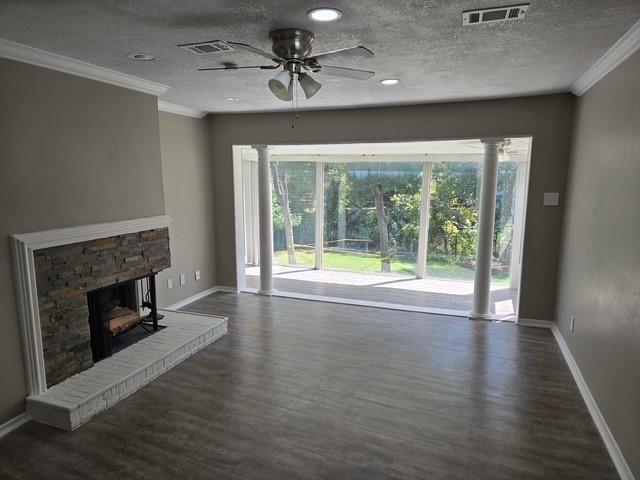 7812 Royal Ln in Dallas, TX - Building Photo - Building Photo