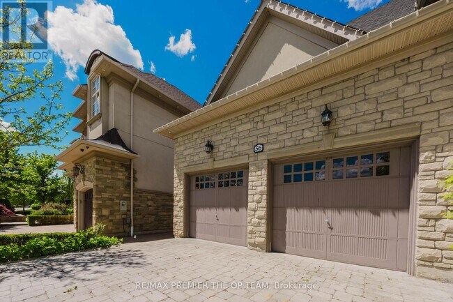 56 Park Ridge Dr in Vaughan, ON - Building Photo - Building Photo