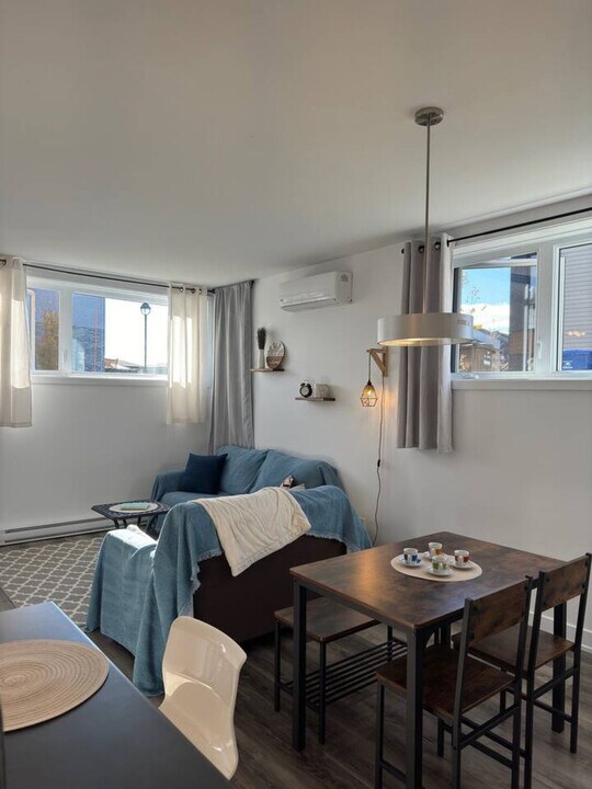 237 Rue du Pirée in Gatineau, QC - Building Photo