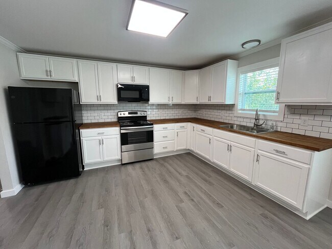 522 Houston Ave NW in Live Oak, FL - Building Photo - Building Photo