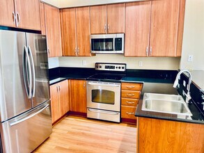 801 S Olive Ave in West Palm Beach, FL - Building Photo - Building Photo