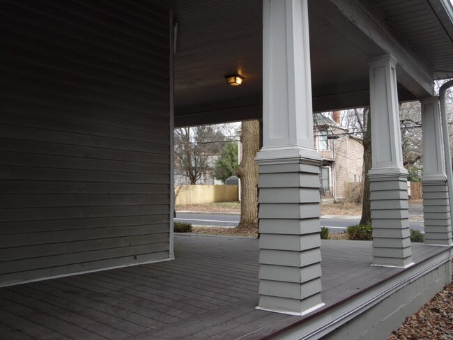 706 W Maxwell St in Lexington, KY - Building Photo - Building Photo