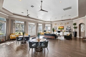 3101 Vista Dr, Unit A2 in Rosenberg, TX - Foto de edificio - Building Photo