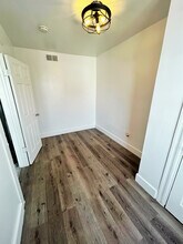 21 Tillinghast St, Unit 2 in Newark, NJ - Foto de edificio - Building Photo