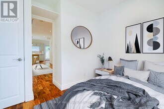 2066 Gerrard St E in Toronto, ON - Building Photo - Building Photo