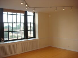 807 Church St, Unit 513 in Evanston, IL - Building Photo