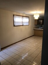2958 S Archer Ave in Chicago, IL - Building Photo - Building Photo