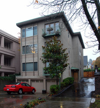 1128 Broadway E in Seattle, WA - Building Photo - Building Photo