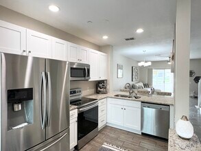 396 Countryside Key Blvd in Oldsmar, FL - Building Photo - Building Photo