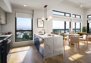 Treehouse in San Diego, CA - Building Photo