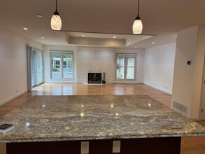 1359 Country Club Dr in Los Altos, CA - Building Photo - Building Photo