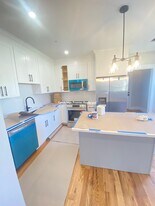 132 Central St, Unit 3 in Somerville, MA - Building Photo