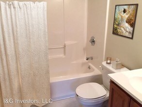 15 Skyline Dr in Windham, CT - Building Photo - Building Photo