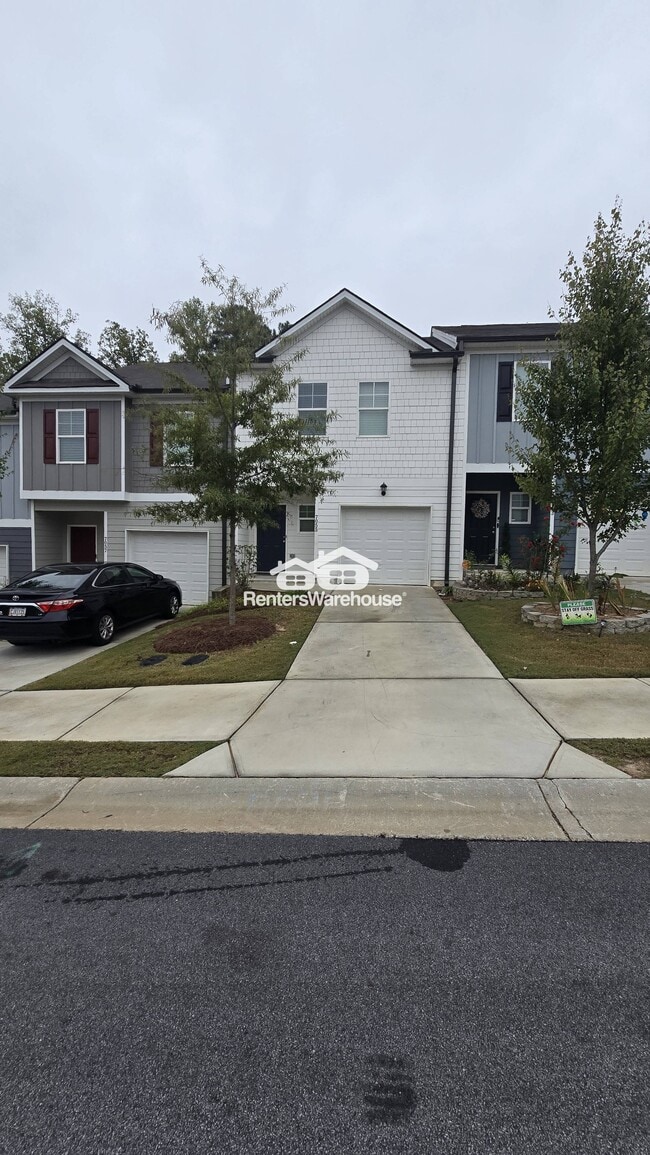 property at 7055 Mimosa Blf