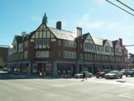 The Kingsbury Building in Shaker Heights, OH - Building Photo - Building Photo