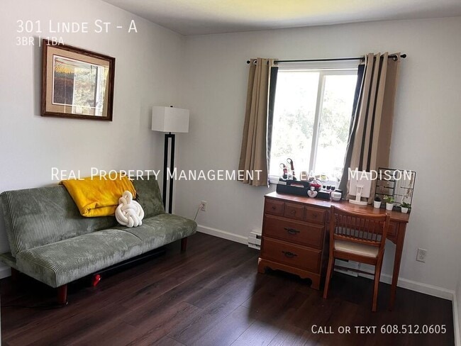 property at 301 Linde St