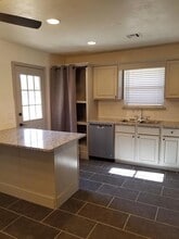 3724 NW 52nd St in Oklahoma City, OK - Building Photo - Building Photo