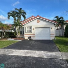 13412 NW 5th Pl in Plantation, FL - Foto de edificio - Building Photo