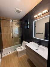 512 NW 2nd Ave in Hallandale Beach, FL - Building Photo - Building Photo