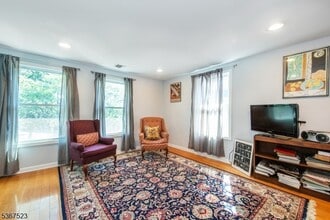 12 Lansing Pl in Montclair, NJ - Building Photo - Building Photo