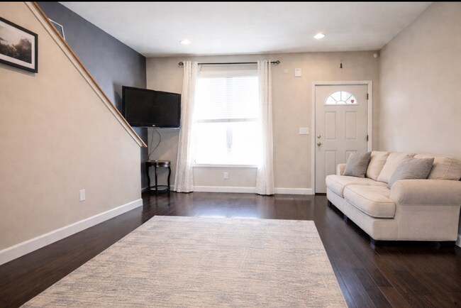 1623 Swain St in Philadelphia, PA - Foto de edificio - Building Photo