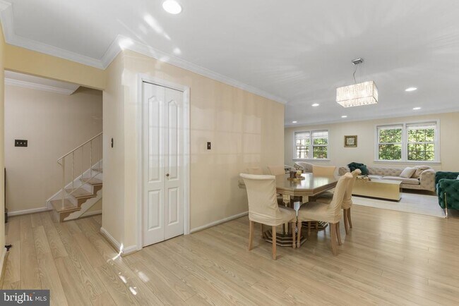 2805 Lafora Ct in Vienna, VA - Building Photo - Building Photo