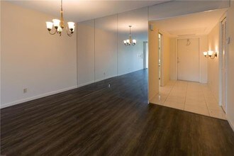 3091 N Course Dr-Unit -3D in Pompano Beach, FL - Building Photo - Building Photo