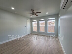 219 Needles Way in Folsom, CA - Building Photo - Building Photo