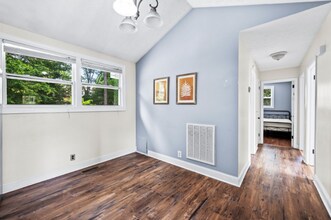 5409 Country Dr in Nashville, TN - Building Photo - Building Photo