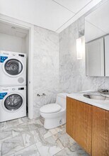 18 W 48th St in New York, NY - Building Photo - Building Photo