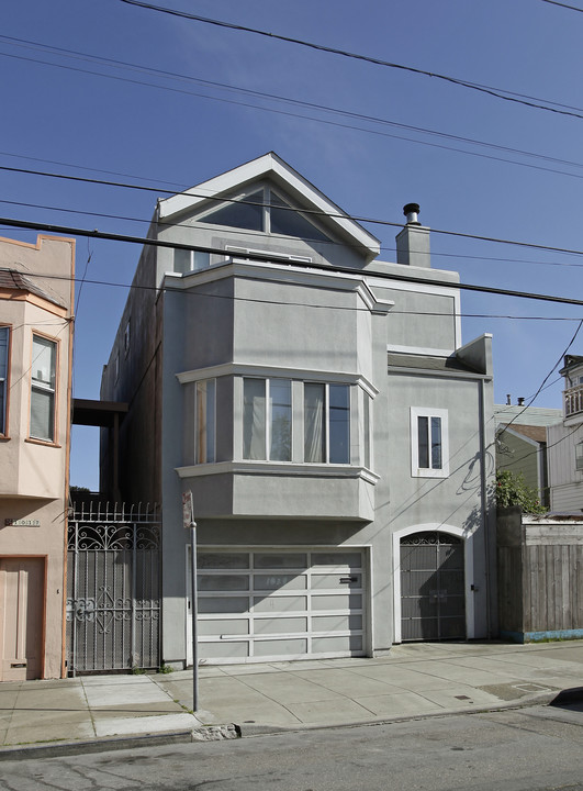 1025 Phelps St in San Francisco, CA - Building Photo