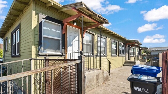 property at 5917 Avenal Ave