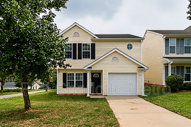 1525 Crandon Dr in Charlotte, NC - Building Photo - Building Photo
