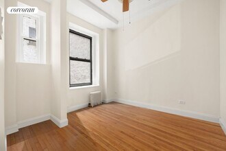 140 W 79th St in New York, NY - Building Photo - Building Photo