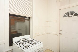 730 W Barry Ave in Chicago, IL - Building Photo - Building Photo