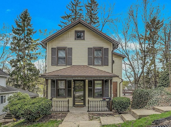 property at 213 Colburn Ave