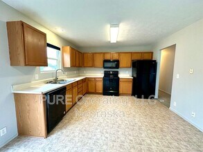5224 Bauman Ave in Omaha, NE - Building Photo - Building Photo