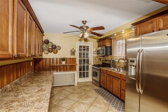 30 Fordham St in Valley Stream, NY - Building Photo - Building Photo