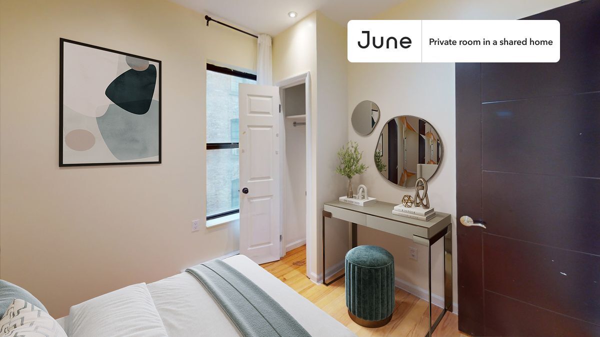 Room in Shared 6 bed/3 bath home in New York, NY - Building Photo