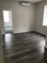 163 Nissley St in Middletown, PA - Building Photo - Building Photo
