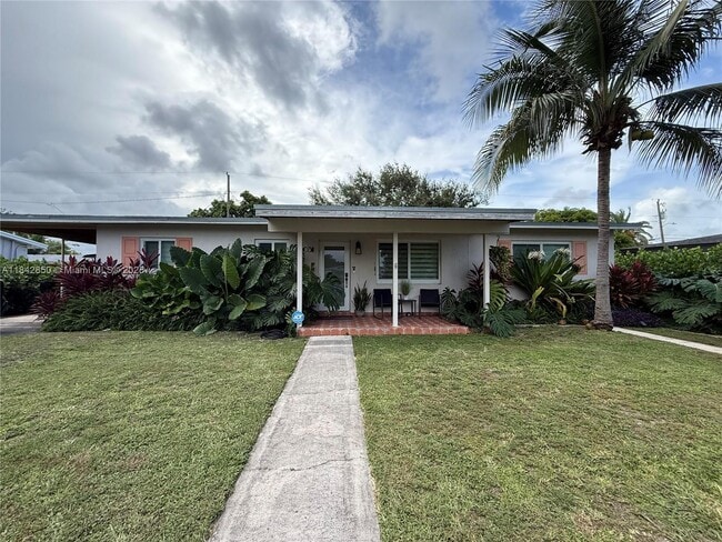 property at 10031 Jamaica Dr