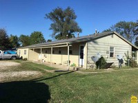 100 Crescent Dr in Lincoln, MO - Foto de edificio - Building Photo