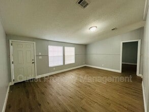 15710 Bermuda St in Orlando, FL - Building Photo - Building Photo