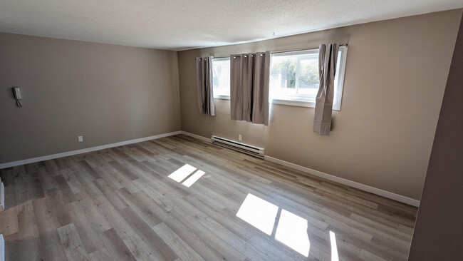 Forestview Heights Apartments in Prince George, BC - Building Photo - Building Photo