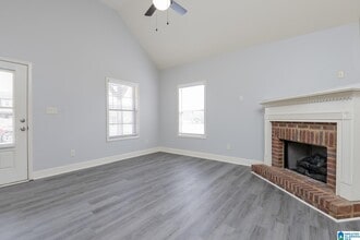 45 Smith Glen Dr in Springville, AL - Foto de edificio - Building Photo