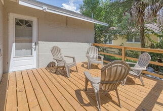 1505 E New Orleans Ave in Tampa, FL - Building Photo - Building Photo