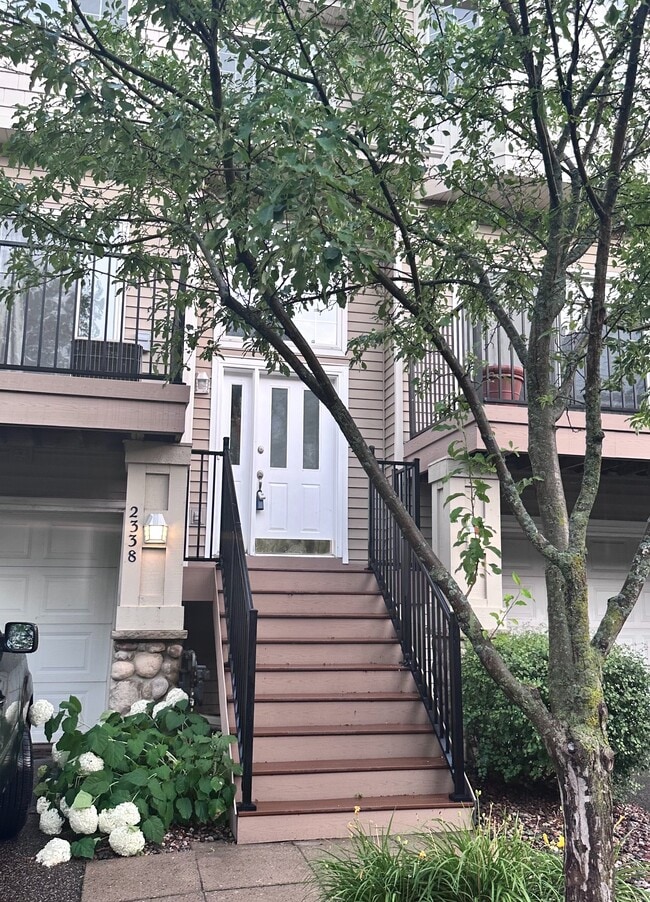 property at 2338 Eagle Trace Ln