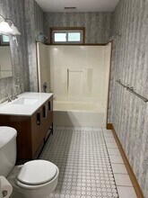 7 Diamond St in Worcester, MA - Building Photo - Building Photo