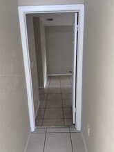 2860 W 80th St in Hialeah, FL - Building Photo - Building Photo